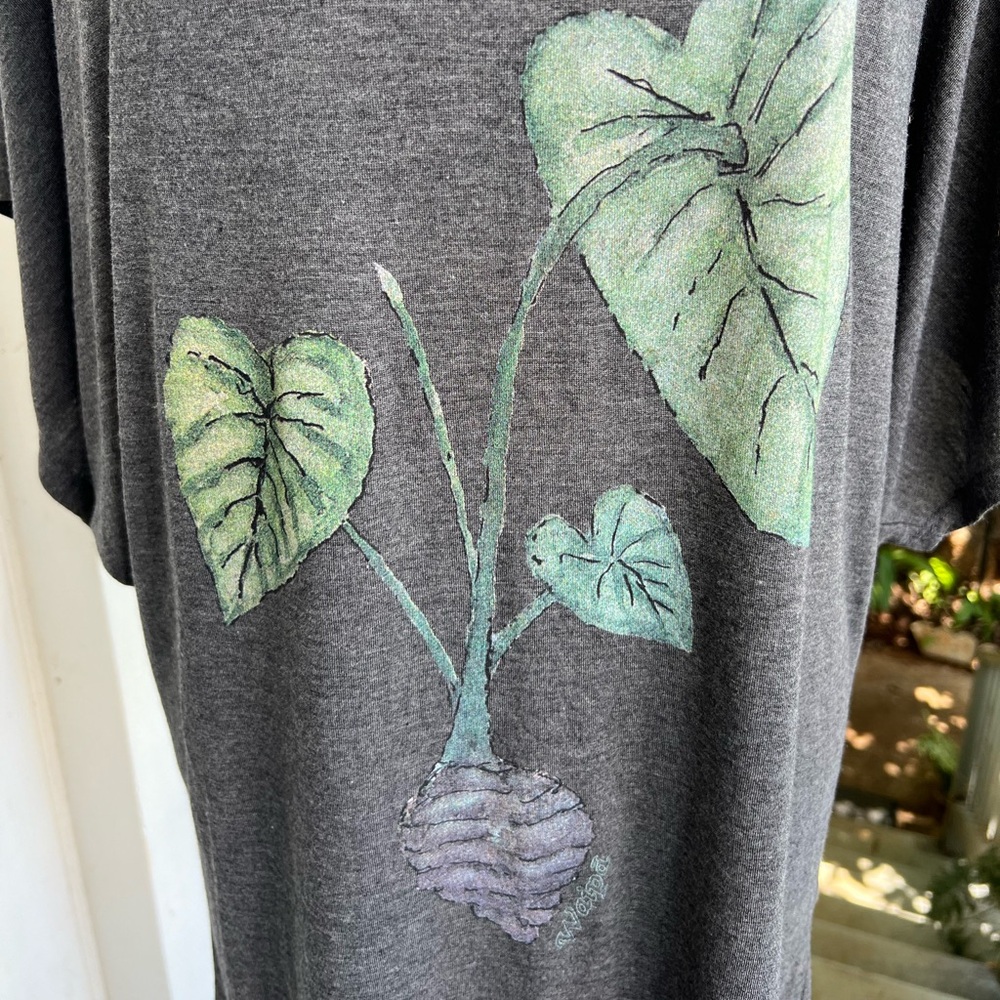 Tunic Style Summer Tee - Picture 5 of 11